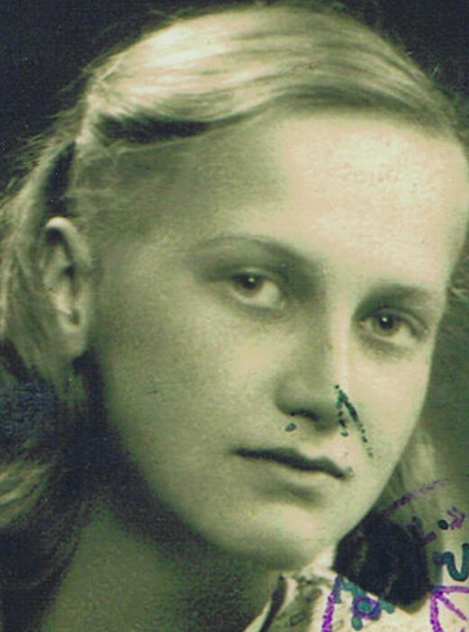 Zdena Krejčíková in 1946