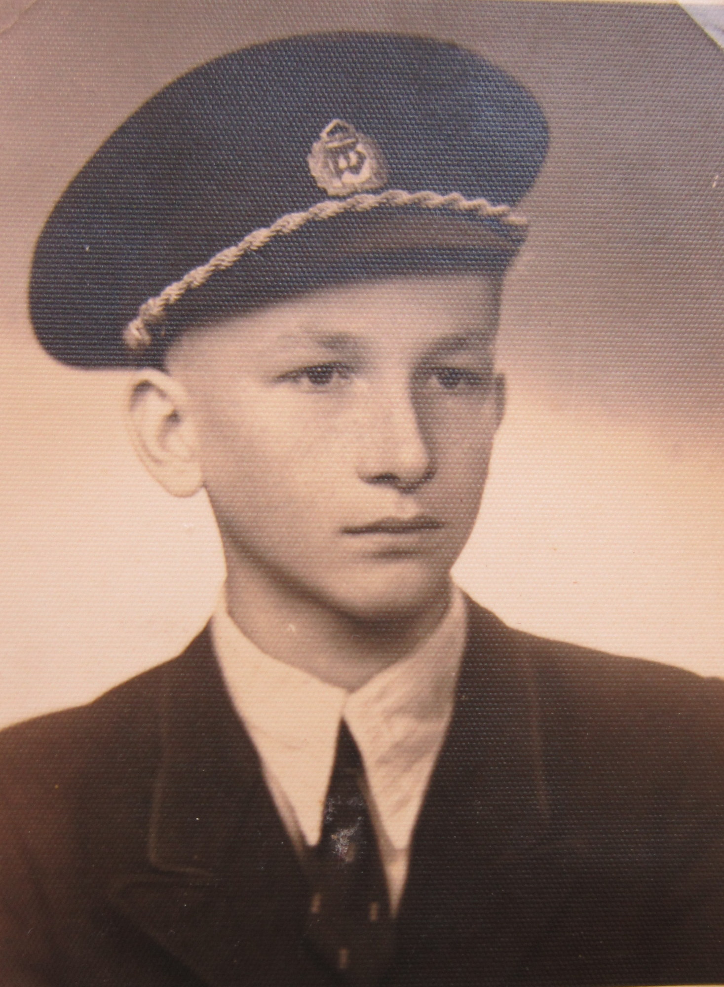 Josef Freml v roce 1944 u firmy Baťa