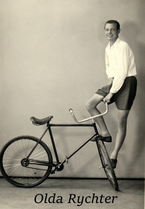 Olda Rychter neboli Oldřich Richter z Holic byl milovníkem cyklistiky