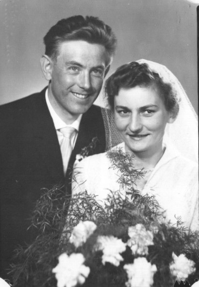 Svatební fotografie, Antonín Lamplot a Libuše Kubíková, 21. dubna 1964