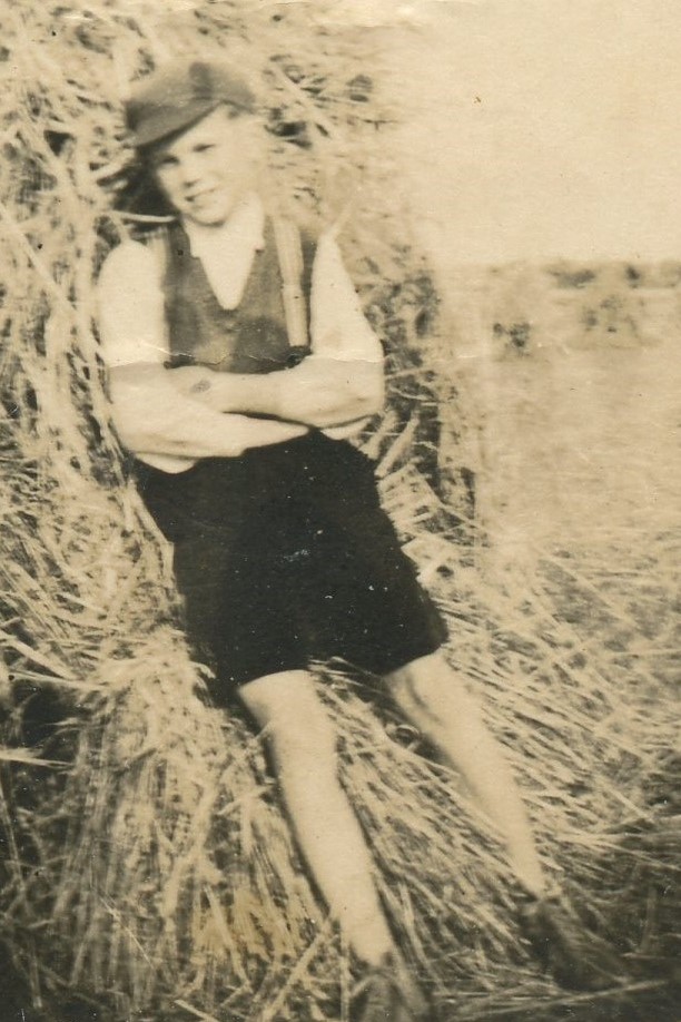 Miroslav Chromý in his childhood, the first half of the 1930s