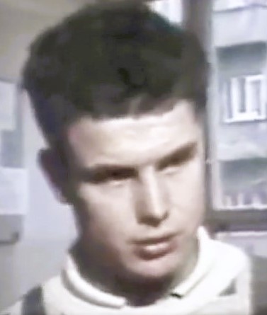 Jindřich Šídlo jako student a mluvčí Gymnázia Na Vítězné pláni, listopad 1989