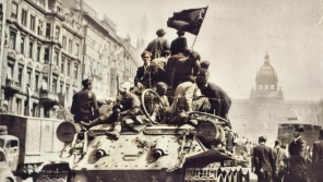 Sovětský tank na Václavském náměstí. Foto: Foto: Paměť národa/Václav Jiterský