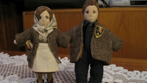 Figurky vytvořené maminkou Jarmily Bočánkové ve vězení