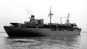 Loď USNS General Harry S. Taylor, jedna ze dvou lodí, které roku 1948 odvážely uprchlíky z Evropy do Ameriky. Zdroj: archiv pamětníka