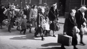 Brněnský pochod smrti 31. května 1945. Zdroj: Pamět národa - Archiv
