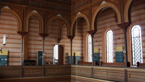 Interiér synagogy v Krnově. Zdroj: Tadeáš Bednarz, CC BY-SA 4.0
