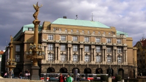 Hlavní budova Filozofické fakulty Univerzity Karlovy. Daniel Baránek, CC BY-SA 3.0