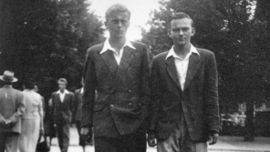 Vladimír Hradec a Ctirad Mašín (vlevo) kolem roku 1950 v Poděbradech. Zdroj: archiv pamětníka