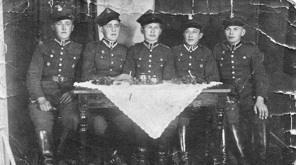 Důstojníci polské armády v Poznani, 1937