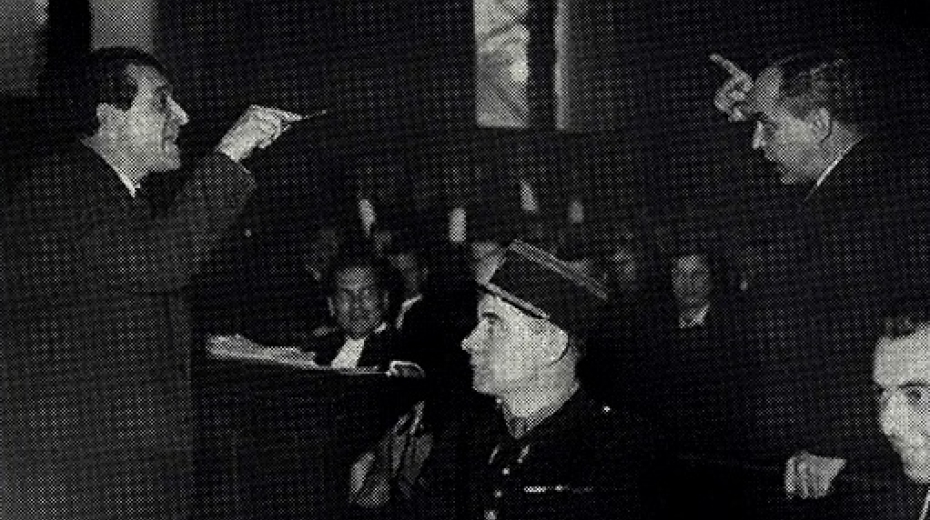 Hádka během procesu mezi V. Kravčenkem a sovětským inženýrem N. Kolybanovem, který svědčil ve prospěch francouzských komunistů. Zdroj: archiv V. Kravčenka
