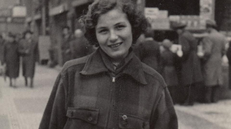 Anna Tesařová-Koutná kolem roku 1946.