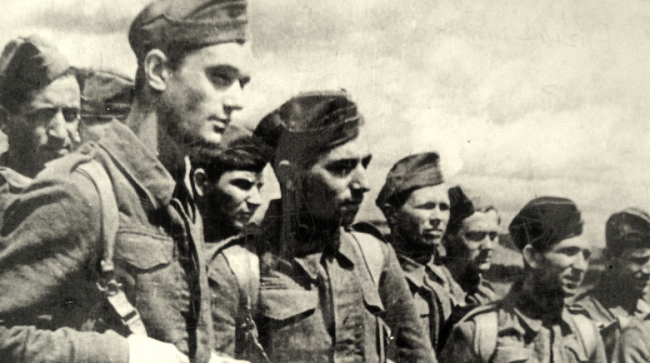 Českoslovenští vojáci v Buzuluku. Foto: Paměť národa