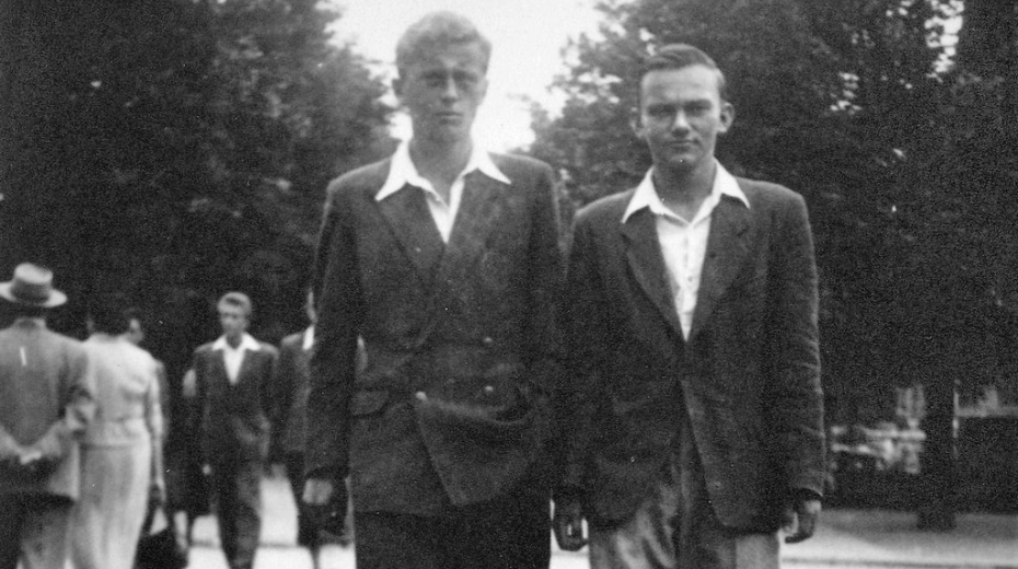 Vladimír Hradec a Ctirad Mašín (vlevo) kolem roku 1950 v Poděbradech. Zdroj: archiv pamětníka