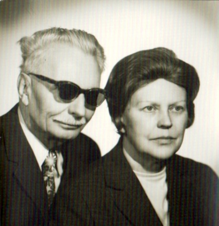 Vladimírův tatínek s druhou manželkou Mariií. Zdroj: archiv pamětníka