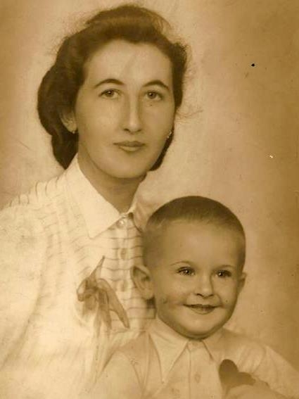 Peter Danzinger s matkou Kitty, 1938. Zdroj: archiv pamětníka