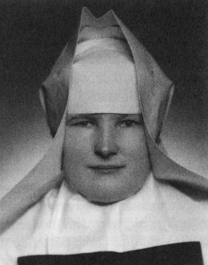 Anna Šťastná, sestra Dobromila v roce 1951