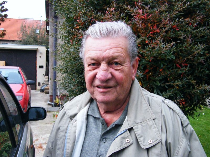 Václav Hanf v Lidicích v roce 2010. Zdroj: Paměť národa / Vilém Faltýnek