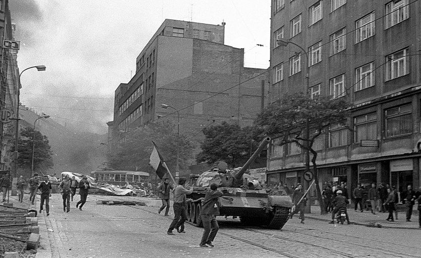 Srpen 1968 v Praze. Zdroj: Pavel Macháček