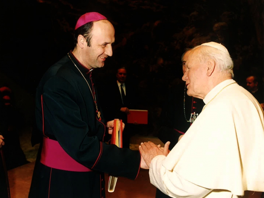 S papežem Františkem v roce 2016. Zdroj: archiv pamětníka