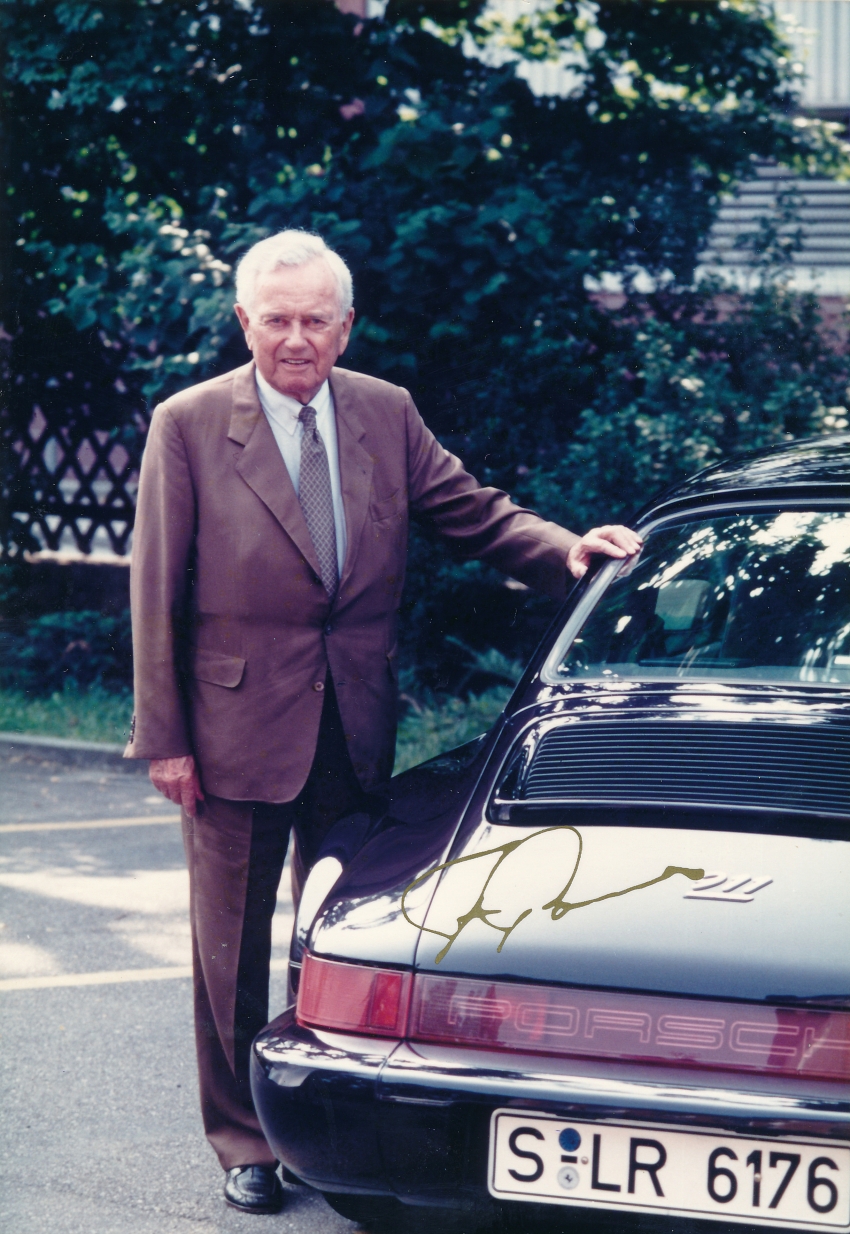 „Ferry“ Porsche, kterému Petr Werner Noack v letech 1994-1998 dělal majordoma. Zdroj: archiv pamětníka