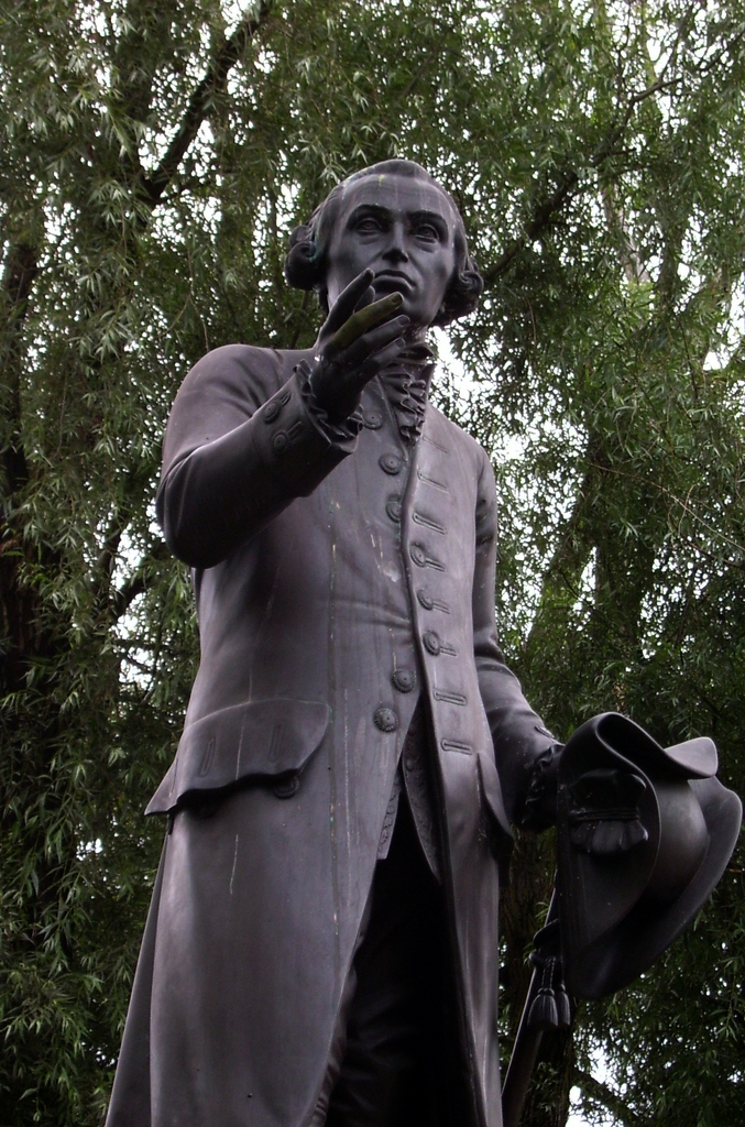 Socha filozofa Immanuela Kanta v Kaliningradě. Zdroj: Wikipedia Commons