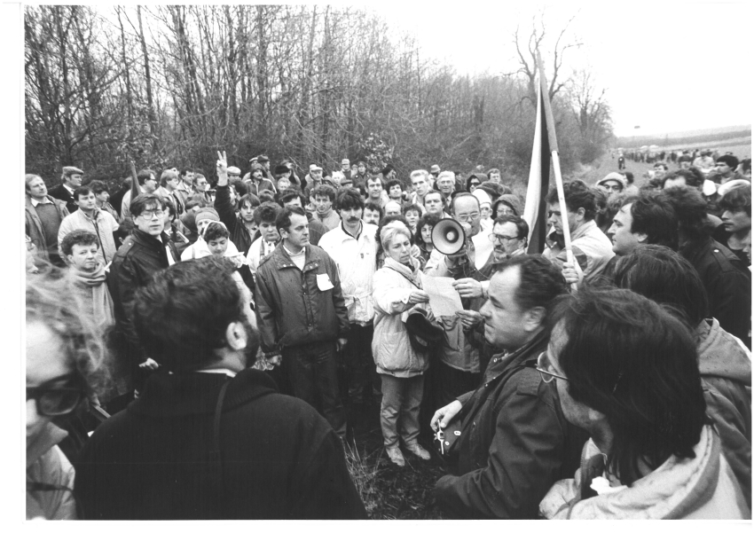Akce Ruce Evropě na československo-rakouské hranici v prosinci 1989
