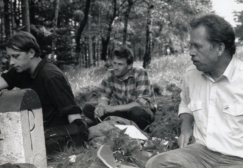 Setkání na Borůvkové hoře s polskými disidenty, vlevo Jáchym Topol, vpravo Václav Havel