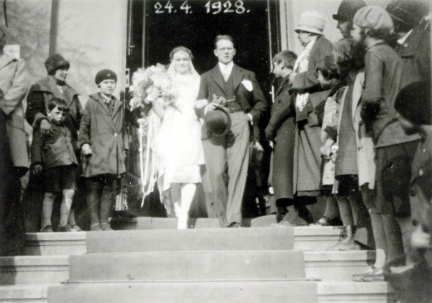 Svatba Arnošta a Jarmily Košťálových 24. dubna 1928. Zdroj: archiv VČM Pardubice
