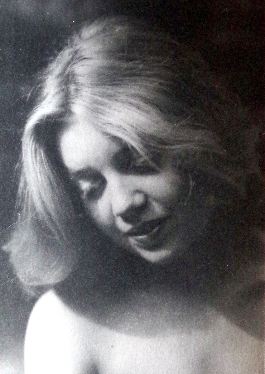 Marta Sandtnerová v mládí. Zdroj: archiv pamětnice