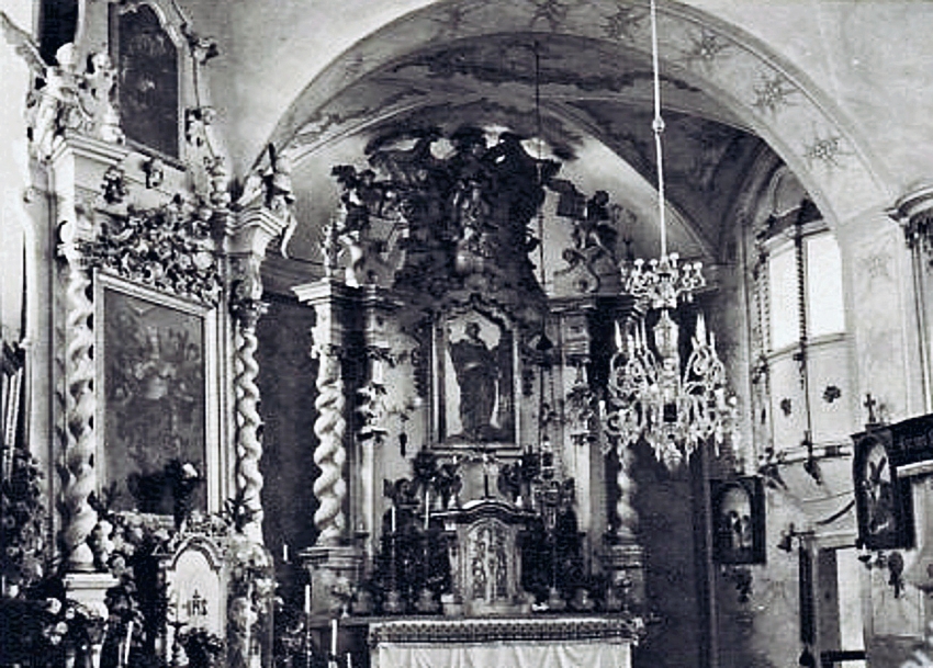 Původní interiér kostela sv. Vincence Ferrarského před zničením. Zdroj: archiv V. Černého