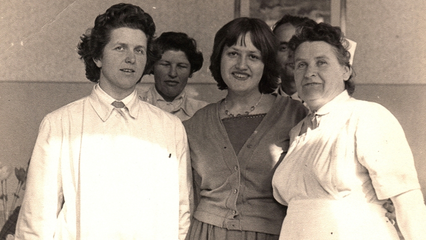 Helen Škopková (vlevo) v psychiatrické léčebně Dobřany, 1960. Zdroj: archiv pamětnice