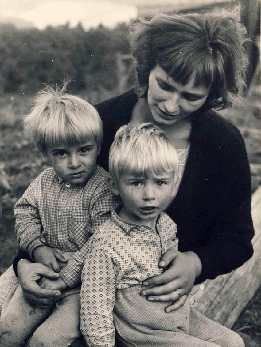 S dětmi, asi 1964. Zdroj: archiv pamětnice