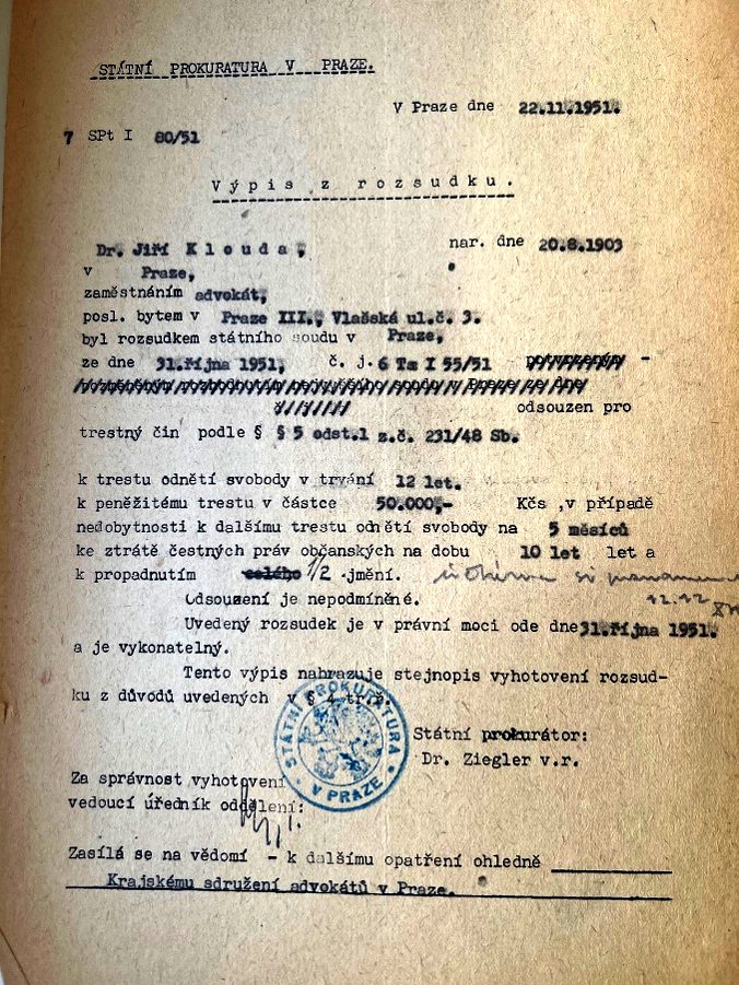 Výpis z rozsudku nad Jiřím Kloudou, rok 1951. Zdroj: archiv matriky ČAK