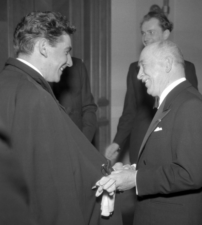 Leonard Bernstein s prezidentem Edvardem Benešem na prvním ročníku mezinárodního hudebního festivalu Pražské jaro 16. května 1946. Foto: ČTK