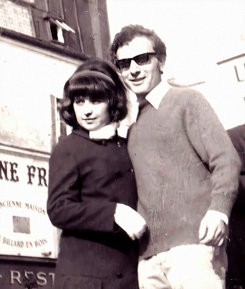 Ilja Hradecký s manželkou v Paříži. Zdroj: archiv pamětníka