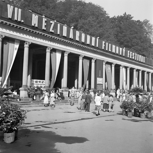 Karlovy Vary během VII. Mezinárodního filmového festivalu v roce 1952. Foto: ČTK