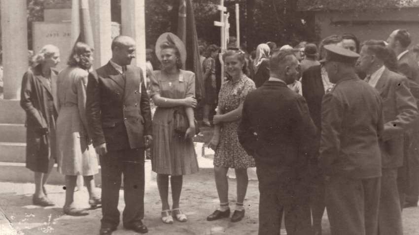 Pieta k vypálení Českého Malína v Novém Malíně v roce 1947.