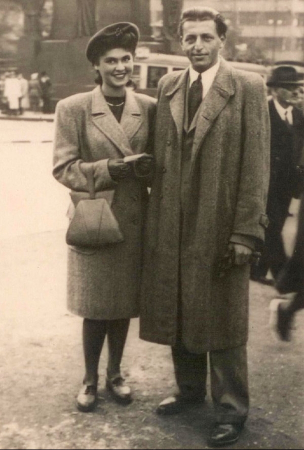 Zuzana a Miloš v září 1946.