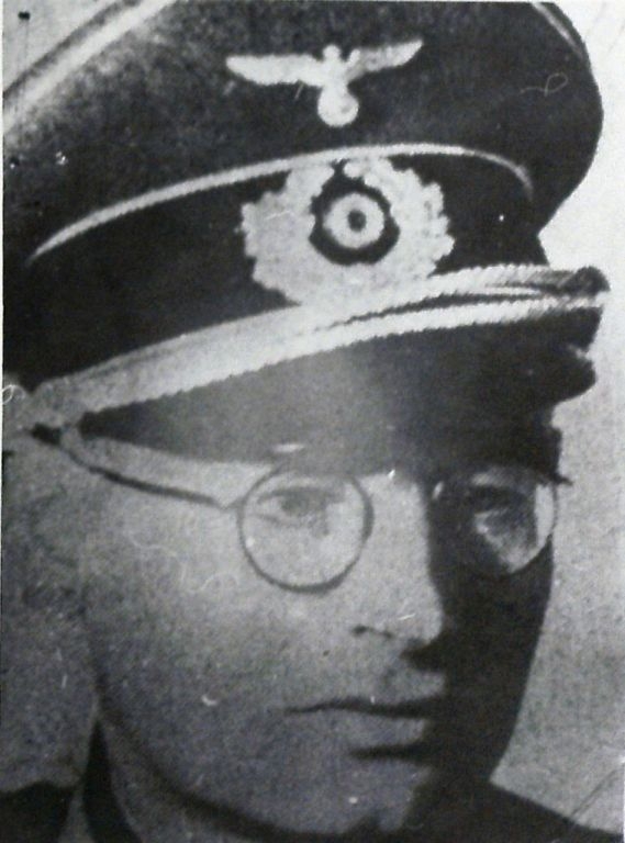 Walter Pavlofski, který vedl v Prlově kruté výslechy.