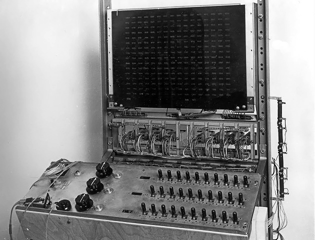 ELIŠKA – první samočinný počítač v Československu vyprojektovaný v letech 1950-57 týmem Antonína Svobody.