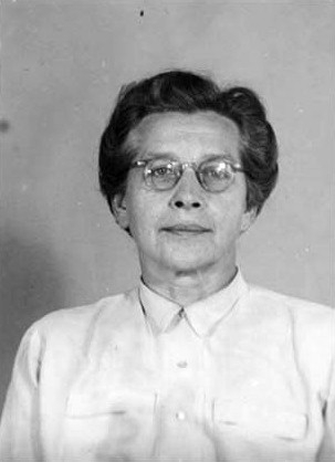 Vazební fotografie Milady Horákové. Popravena byla přesně 9 měsíců po zatčení 27. září 1949.