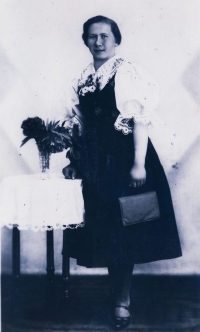 Anuška Valigurová - "válečná" matka Vladimíra