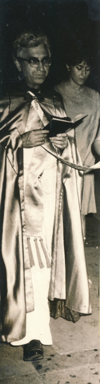 Catholic priest Jiří Reinsberg, 1967