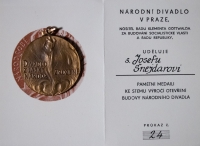 Pamětní medaile ke 100. výročí otevření Národního divadla