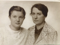 Edita Svobodová se svou babičkou