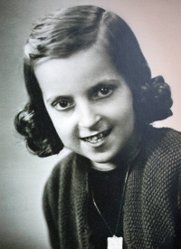 Naděje Nováková v osmi letech