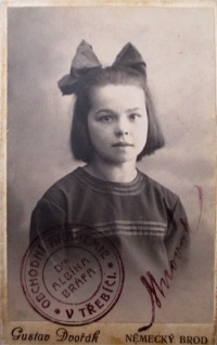 Olga v dětství