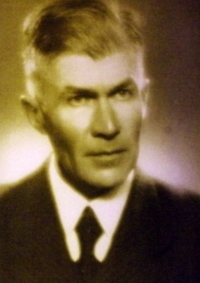 Otec pamětnice, prof. Machovec (fotografie vznikla krátce před jeho popravou nacisty)
