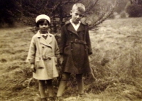 Sourozenci Machovcovi